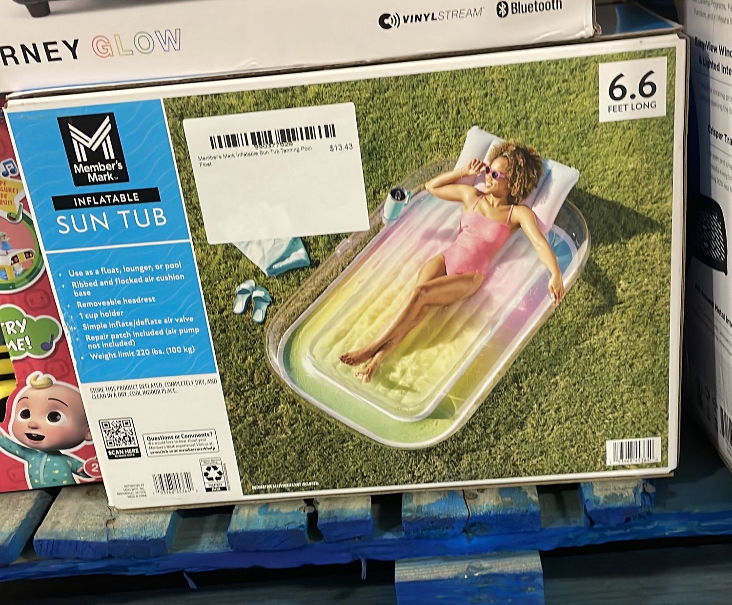 Member's Mark Inflatable Sun Tub Tanning Pool Float