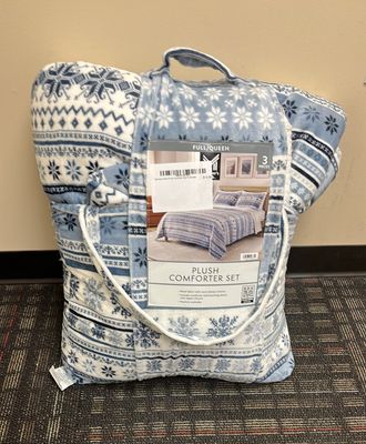 Members Mark Plush Comforter Set Full/Queen