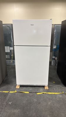Whirlpool 20.5-cu ft Top-Freezer Refrigerator (White)