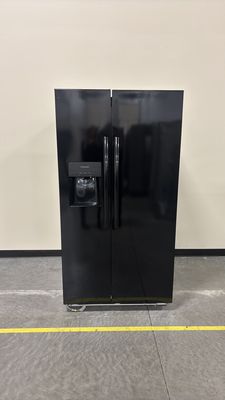 Frigidaire 25.6-cu ft Side-by-Side Refrigerator with Ice Maker (Black) ENERGY STAR