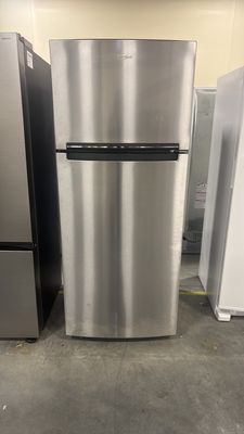 Whirlpool - 17.7 Cu. Ft. Top-Freezer Refrigerator - Monochromatic Stainless Steel