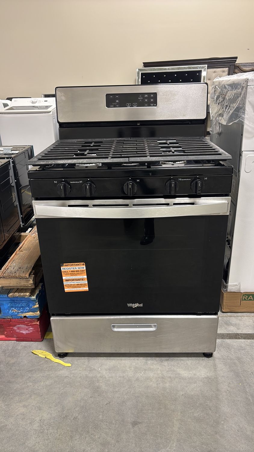 Whirlpool 30-in 5 Burners 5.1-cu ft Freestanding Natural Gas Range (Stainless Steel)