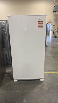 Whirlpool 19.65-cu ft Frost-free Upright Freezer (White)