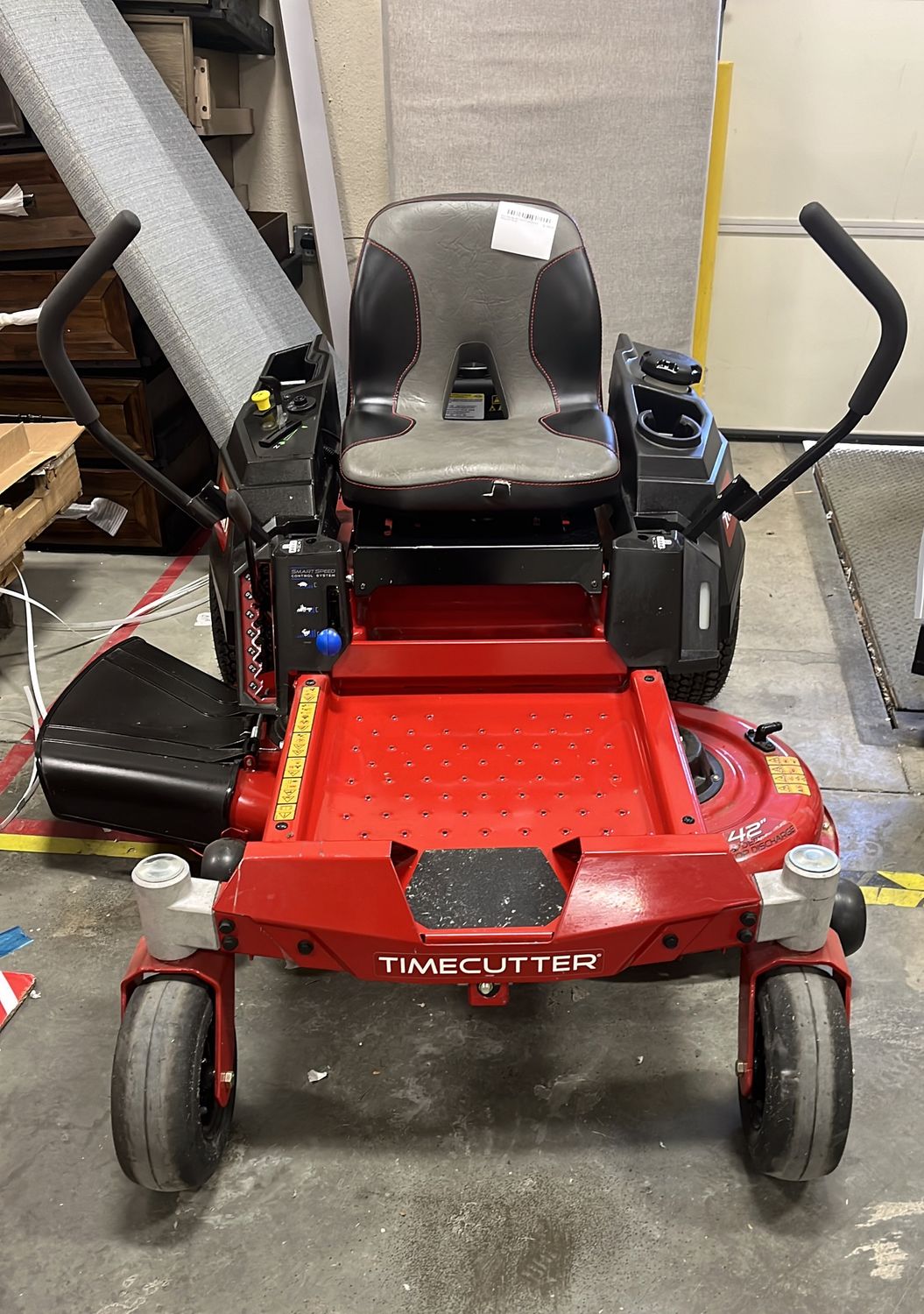 Toro TimeCutter 48-in 15.5-HP Gas Zero-turn Riding Lawn Mower