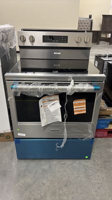 Maytag 30 in. 5-Element Freestanding Electric Range in Fingerprint Resistant Stainless Steel