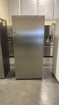 Frigidaire Professional - 19 Cu. Ft. Single-Door Freezer - Silver