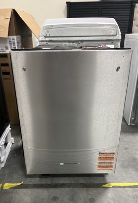 24 in. Top Control Built-In Tall Tub Dishwasher in  PrintShield Stainless with Ultra-bright LED Lighting