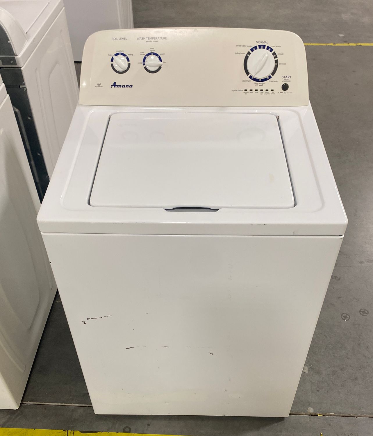 Amana® 3.5 Cu. Ft. High-Efficiency Top Load Washer - Model # NTW4605EW0