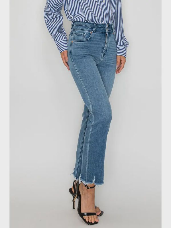 Modern Curvy Raw Hem Jean