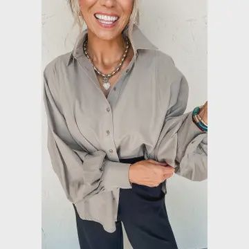 Solid Balloon Sleeve Buttoned Shirt