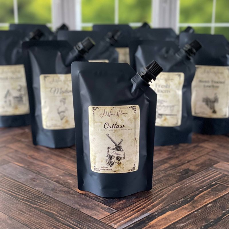 Wild West Outlaw Softie | Scented Squeeze Wax Melt/Candle