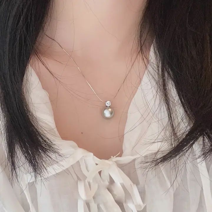 100% Pearl Necklace and Earring Set