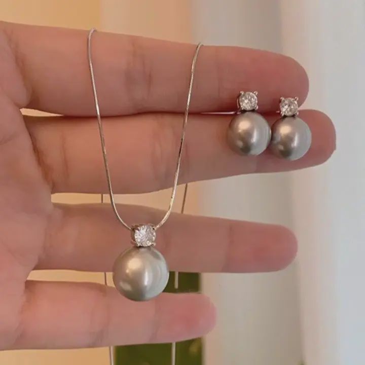 100% Pearl Necklace and Earring Set
