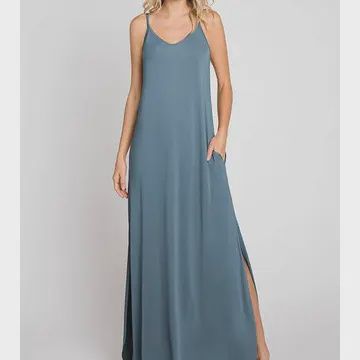 Ninexis Relaxed Fit Maxi Dress with Slits &amp; Pockets