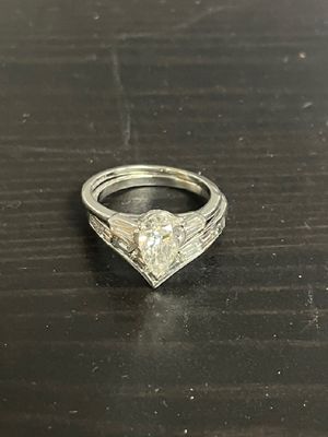 PLATINUM WEDDING SET WITH APR