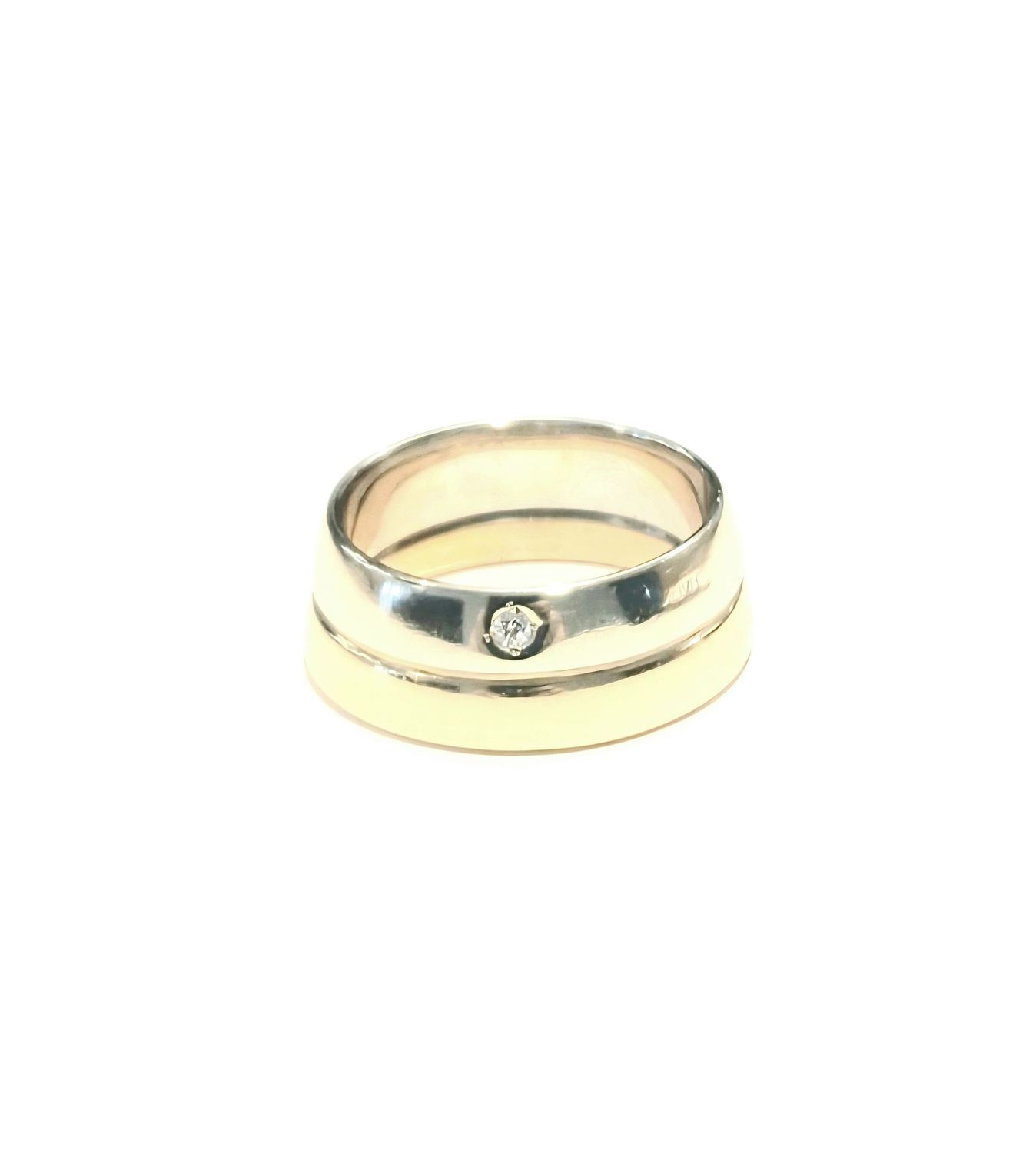 18K GOLD 2 TONE DOUBLE RING WITH 1 DIAMOND