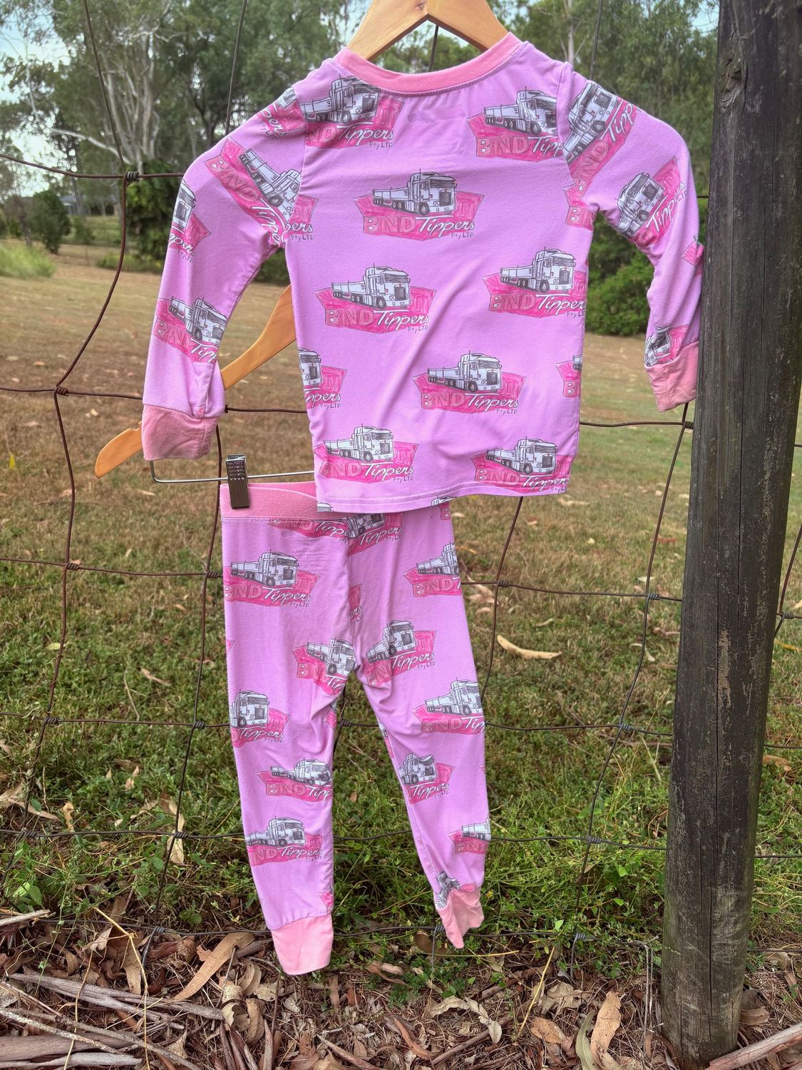 KIDS BND Long set GIRLS PJs - SIZE 3