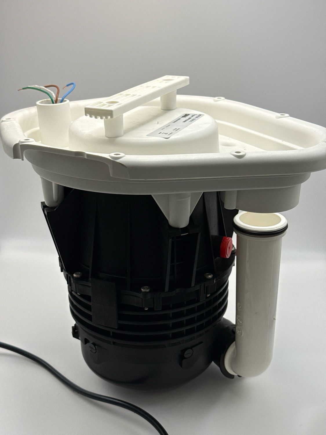 Motor zu Cubic R3 (Auslaufmodell)