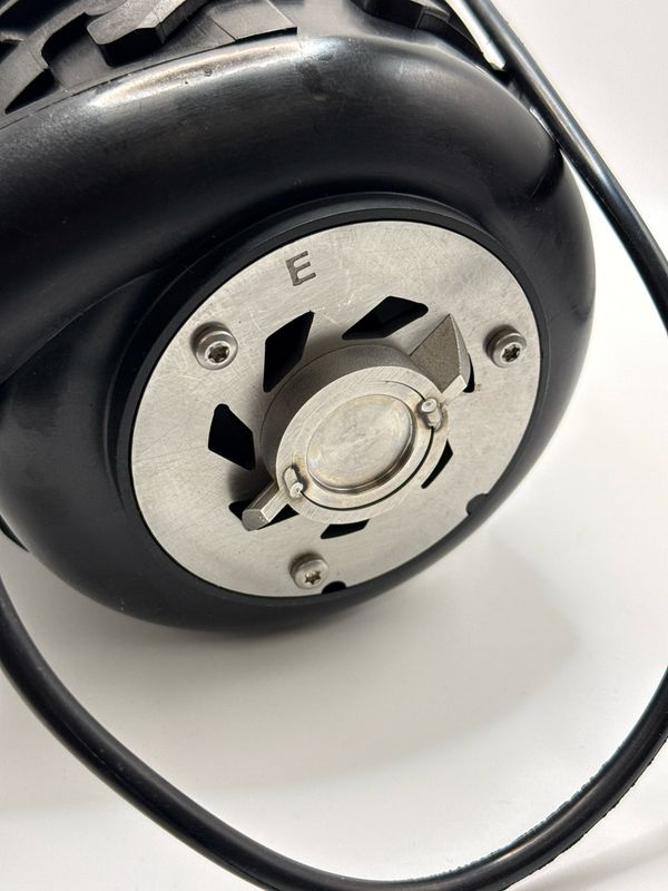 Motor zu Cubic R3 (Auslaufmodell)