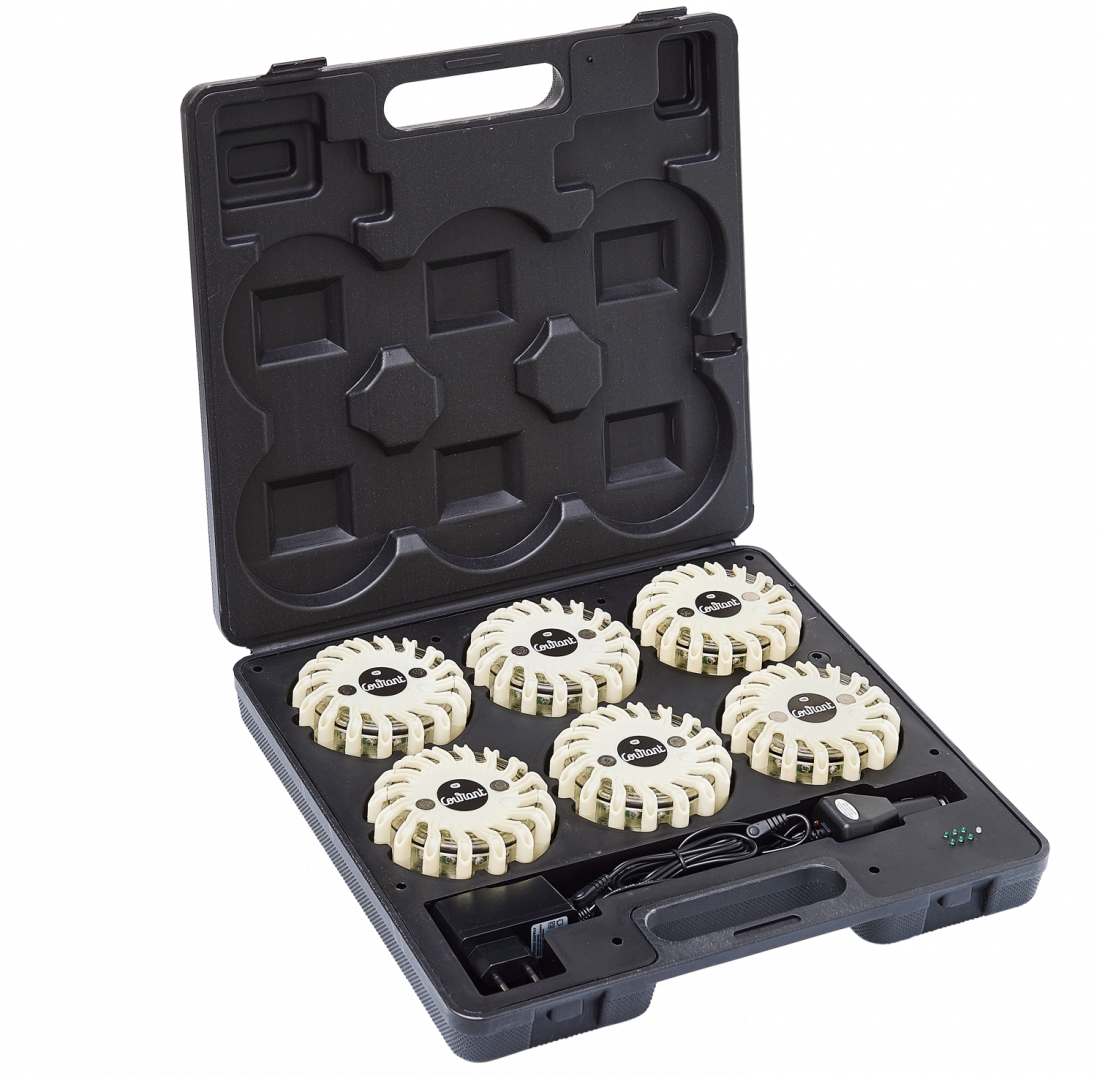 Malette de 6 balises de signalisation led blanches magnétique et rechargeable FLASH CODE COURANT Malette de 6 balises de signalisation led blanches magnétique et rechargeable FLASH CODE COURANT