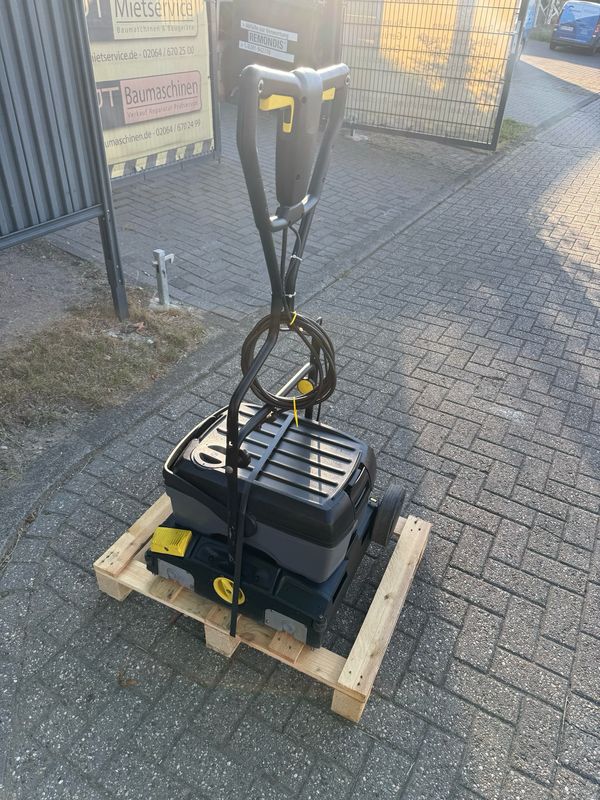 Kärcher BR 40-10 C Bodenreinigungsmaschine gebraucht