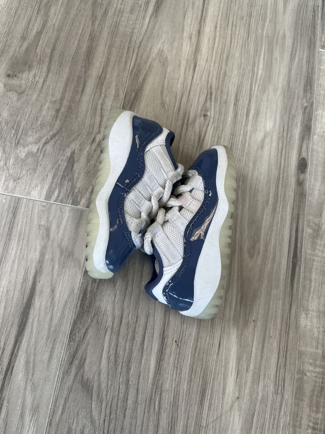 JORDAN 11 LOW DIFUSED BLUE | NO BOX |, USED: 5C