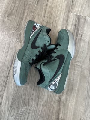 KOBE 4 GIRL DAD | NO BOX |