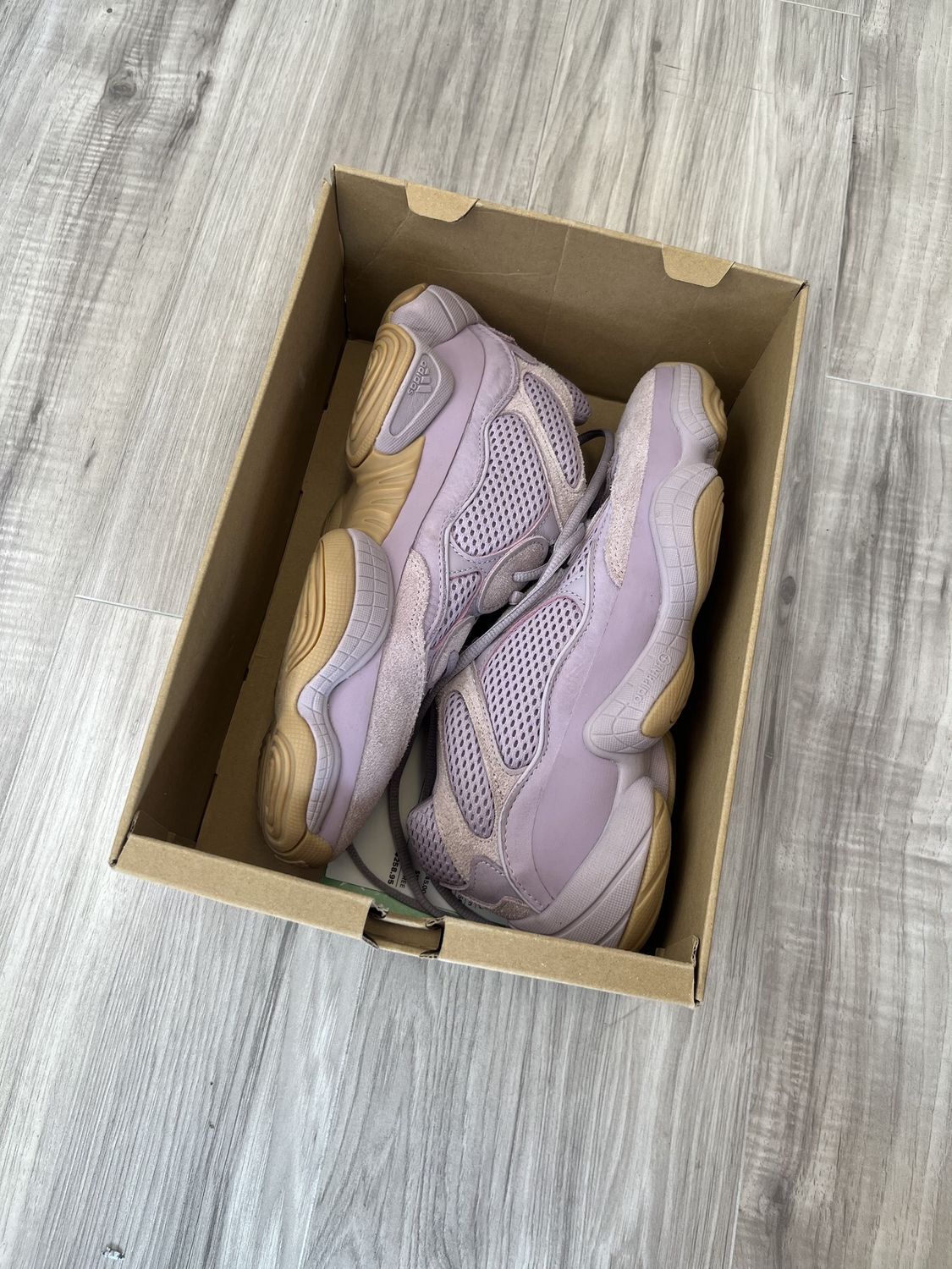 YEEZY 500 SOFT VISION, USED: 9