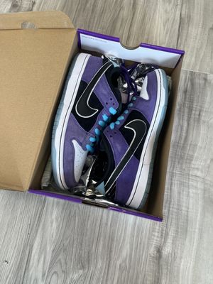 SB DUNK LOW HAILEY WILSON