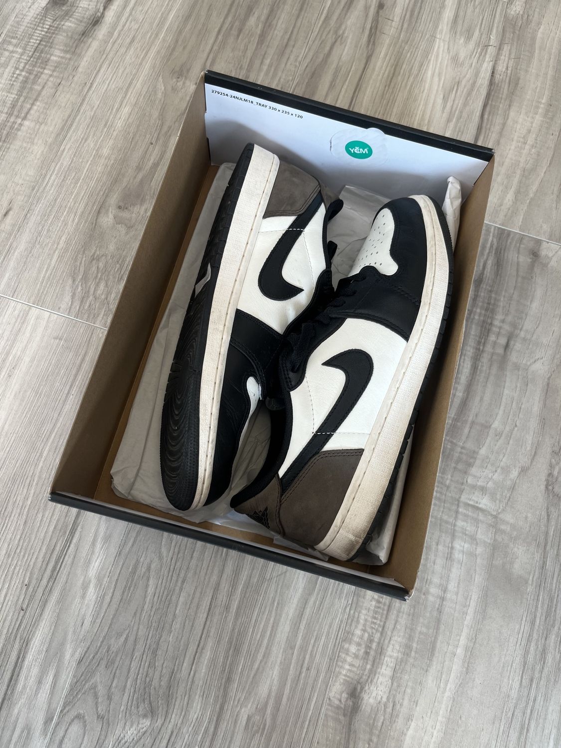 JORDAN 1 LOW MOCHA, USED: 11.5