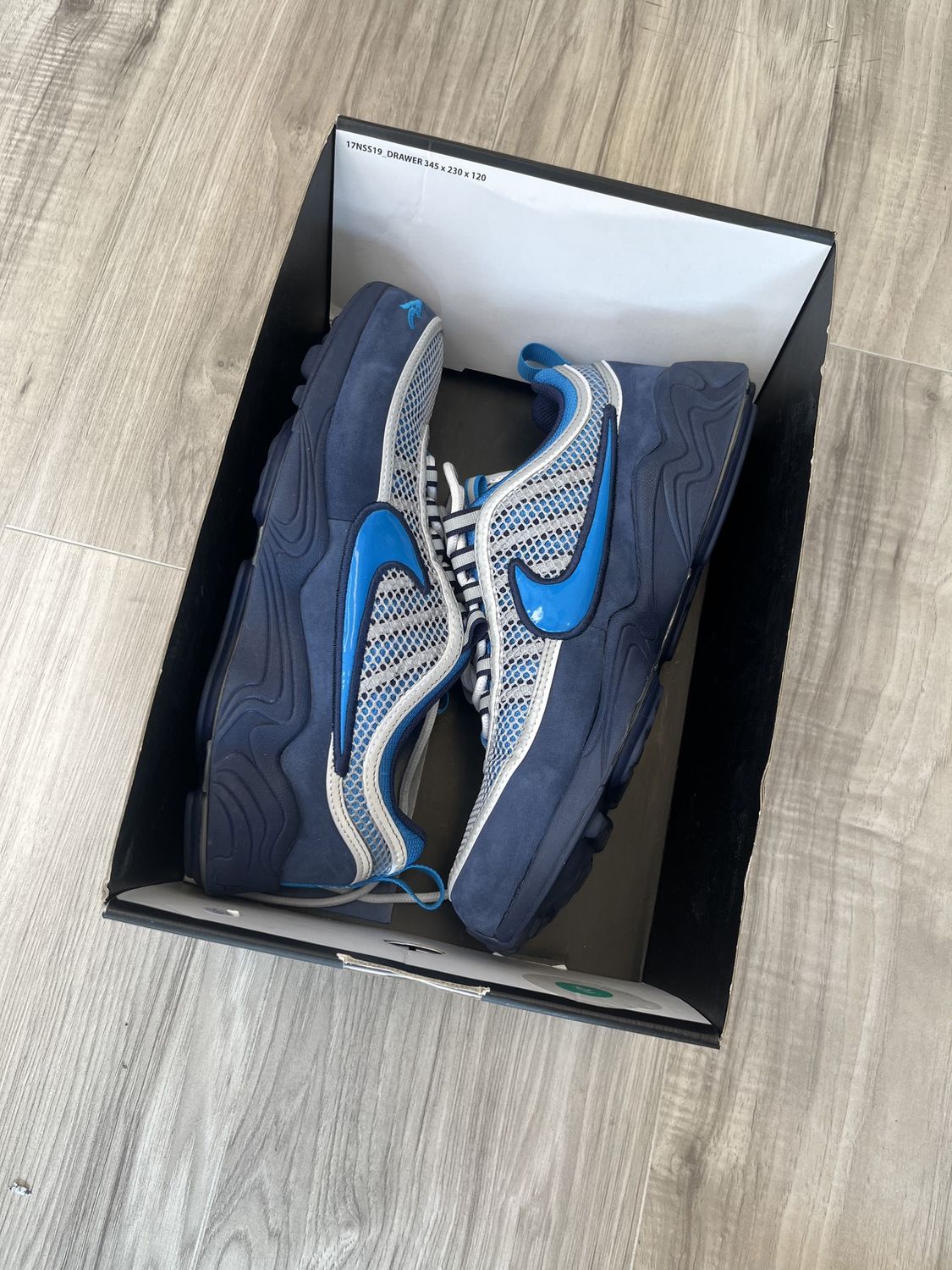 AIR ZOOM SPIRIDON 16 / STASH, USED: 10