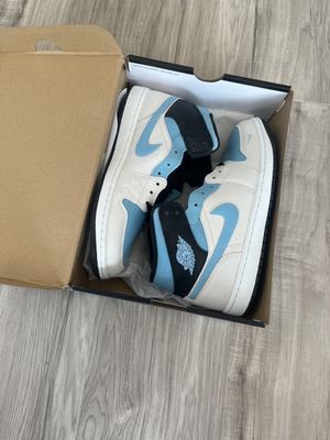 JORDAN 1 MID SE SUMMUT WHITE BLUE CHILL | NEW |