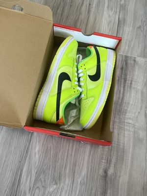 DUNK LOW SPLASH VOLT | NEW |