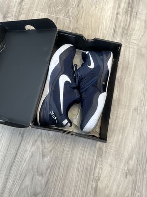 kobe 8 college navy 11
