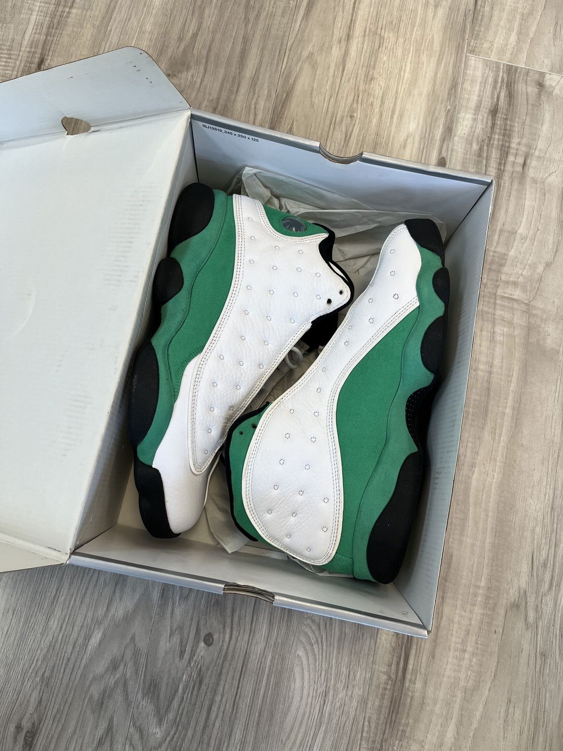 JORDAN 13 LUCKY GREEN, USED: 11