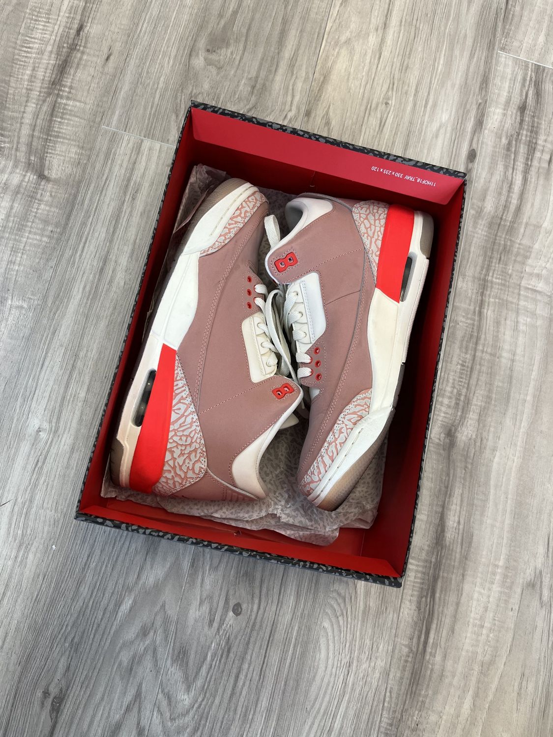 JORDAN 3 RUST PINK 10.5W, USED: 10.5W