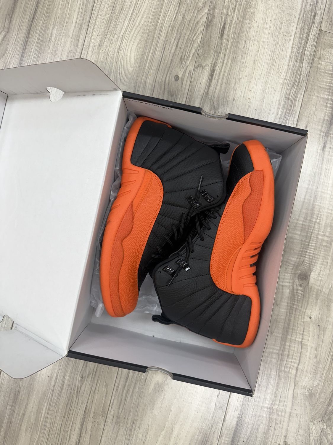 JORDAN 12 BRILLIANT ORANGE, USED: 12W