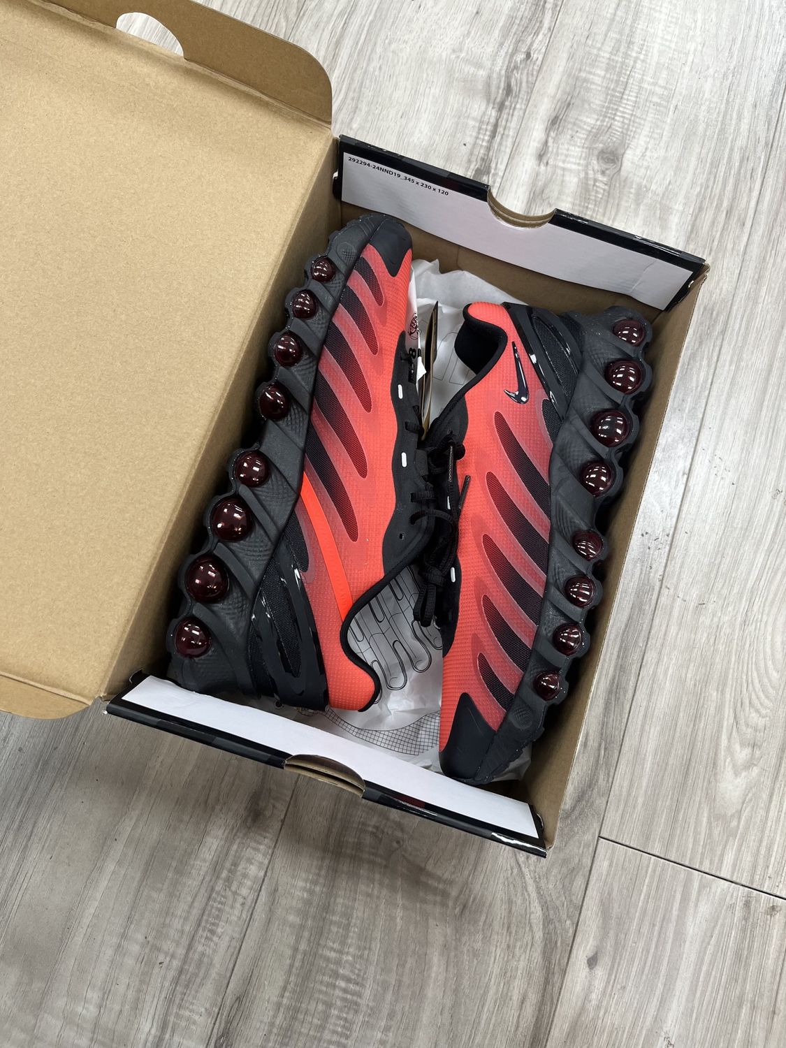 AIR MAX DN RED | NEW |, NEW: 10.5