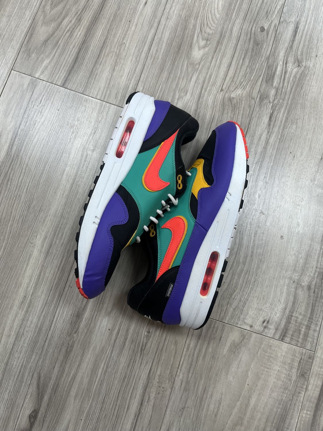 AIRMAX 1 WINDBREAKER | NO BOX |, USED: 10.5