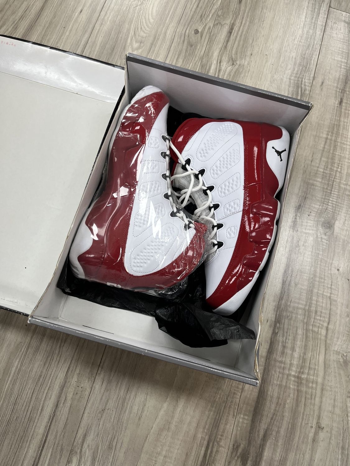 JORDAN 9 GYM RED | NEW |, NEW: 8.5