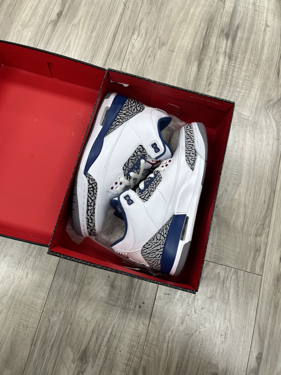 2011 JORDAN 3 TRUE BLUE, USED: 8.5