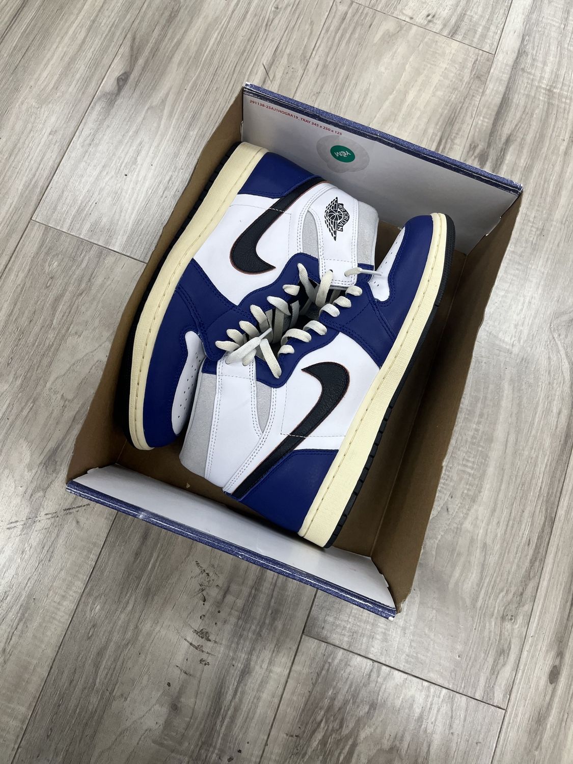 JORDAN 1 HIGH RARE AIR | NO LID |, USED: 11