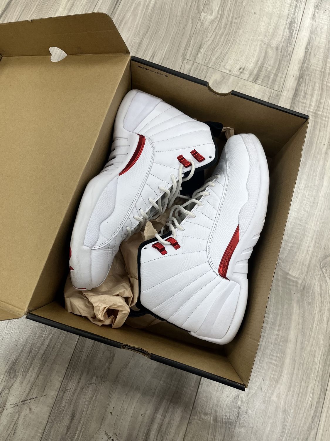 JORDAN 12 TWIST, USED: 12