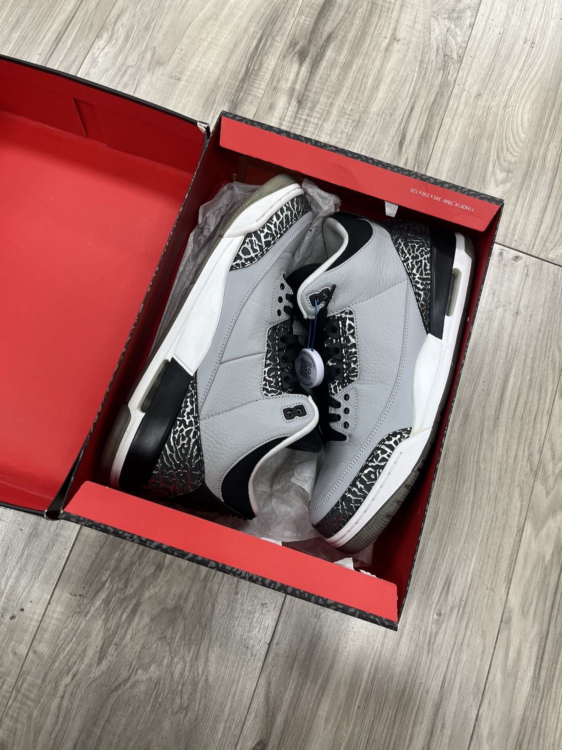 JORDAN 3 WOLF GREY, USED: 10.5