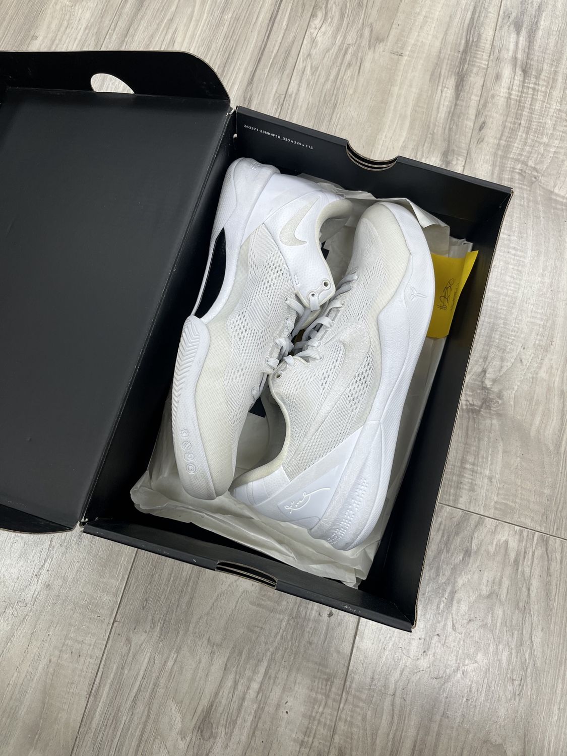 KOBE 8 HALO, USED: 9.5