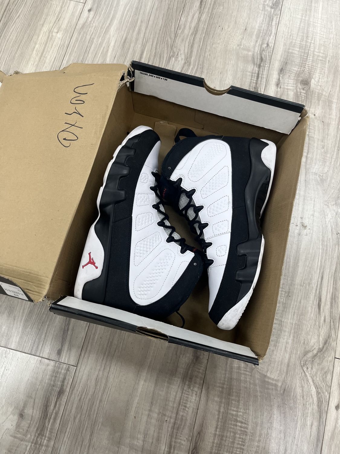 JORDAN 9 SPACE JAM, USED: 11