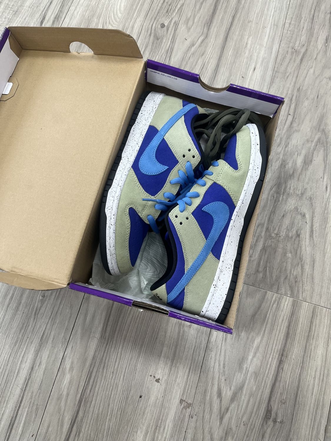 DUNK SB ACG CELADON, USED: 9