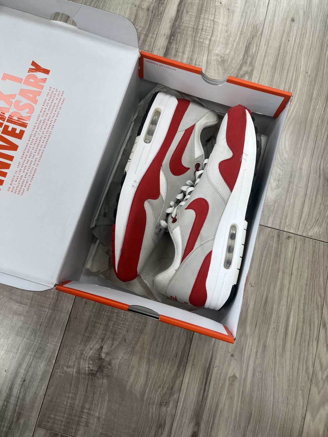 AIR MAX 1 UNIVERSITY RED BOX, USED: 12