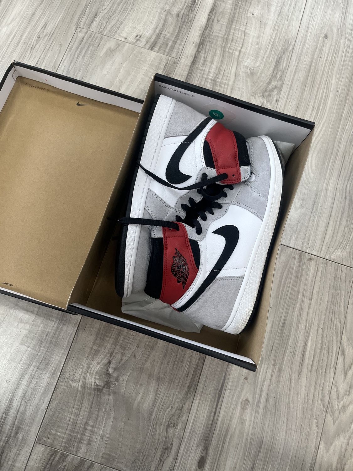 JORDAN 1 HIGH SMOKE GREY, USED: 11