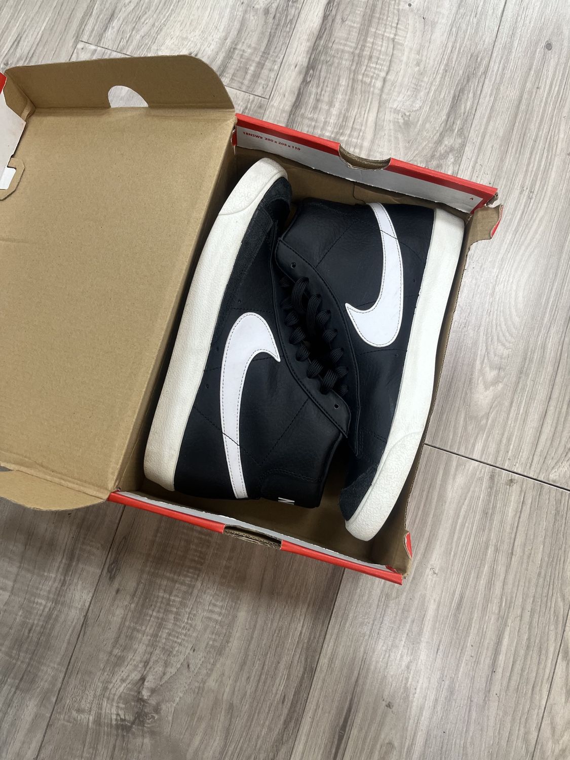 BLAZER HIGH BLACK WHITE | NO BOX |, USED: 8.5